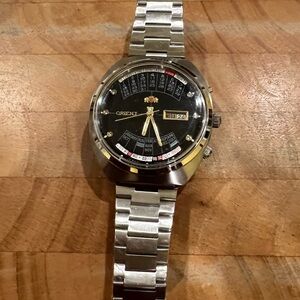 New Men’s Automatic Mechanical Orient Black and Silver Watch